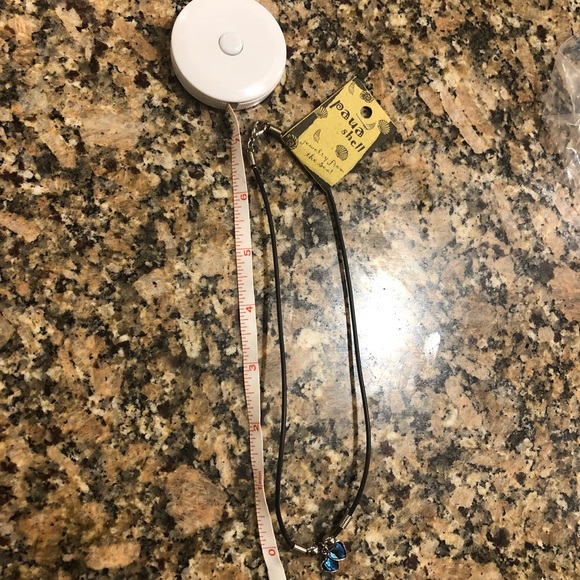 Paua shell necklace ONE LEFT!! - Picture 4 of 6